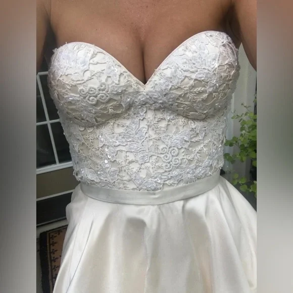 NEW Romona Keveza Wedding Dress & Accessories - Picture 6 of 8